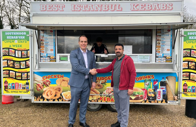 David visits Southmoor Kebab Van to wish them good luck for the Kebab Awards