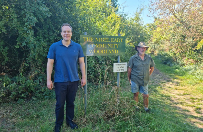 David discusses local issues with volunteers at the Nigel Eady Community Woodland