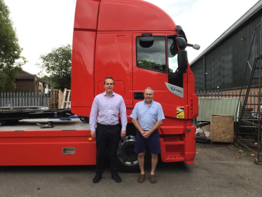 David visits M&M Commercial Vehicle Specialists in Milton