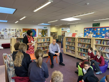 David visits Cholsey Primary School