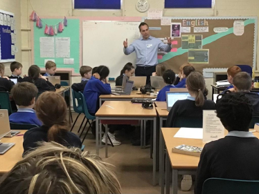 David takes part in Q&A at East Hagbourne Primary School